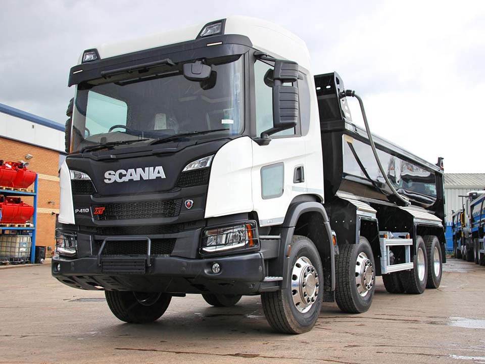 SCANIA 32T TIPPER